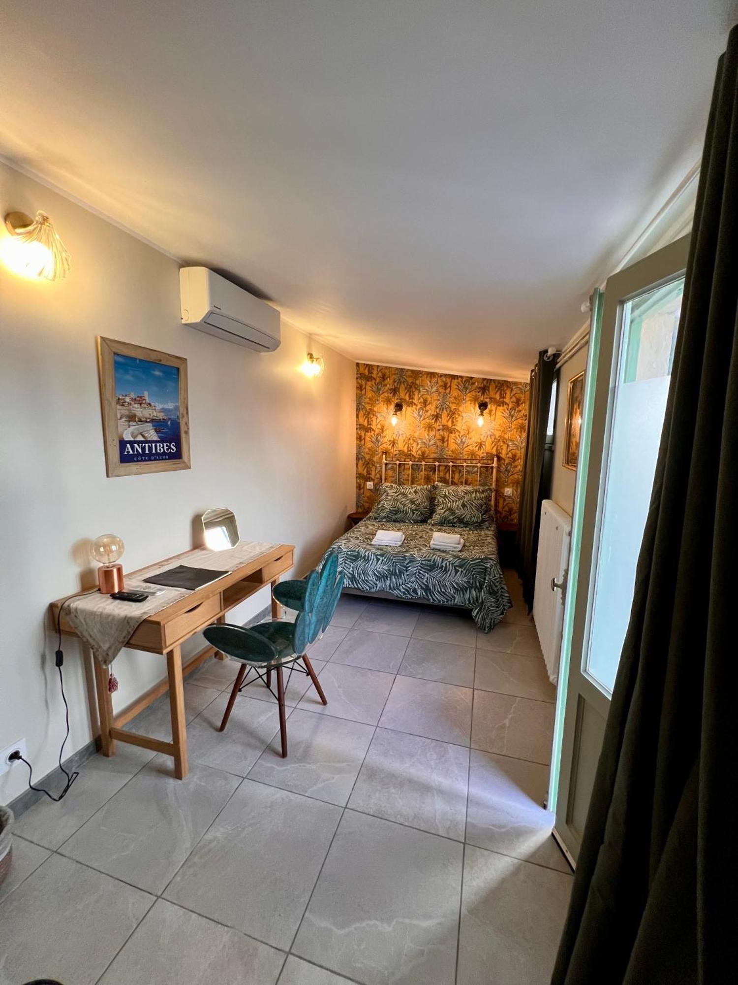 Hotel Le Ponteil Antibes