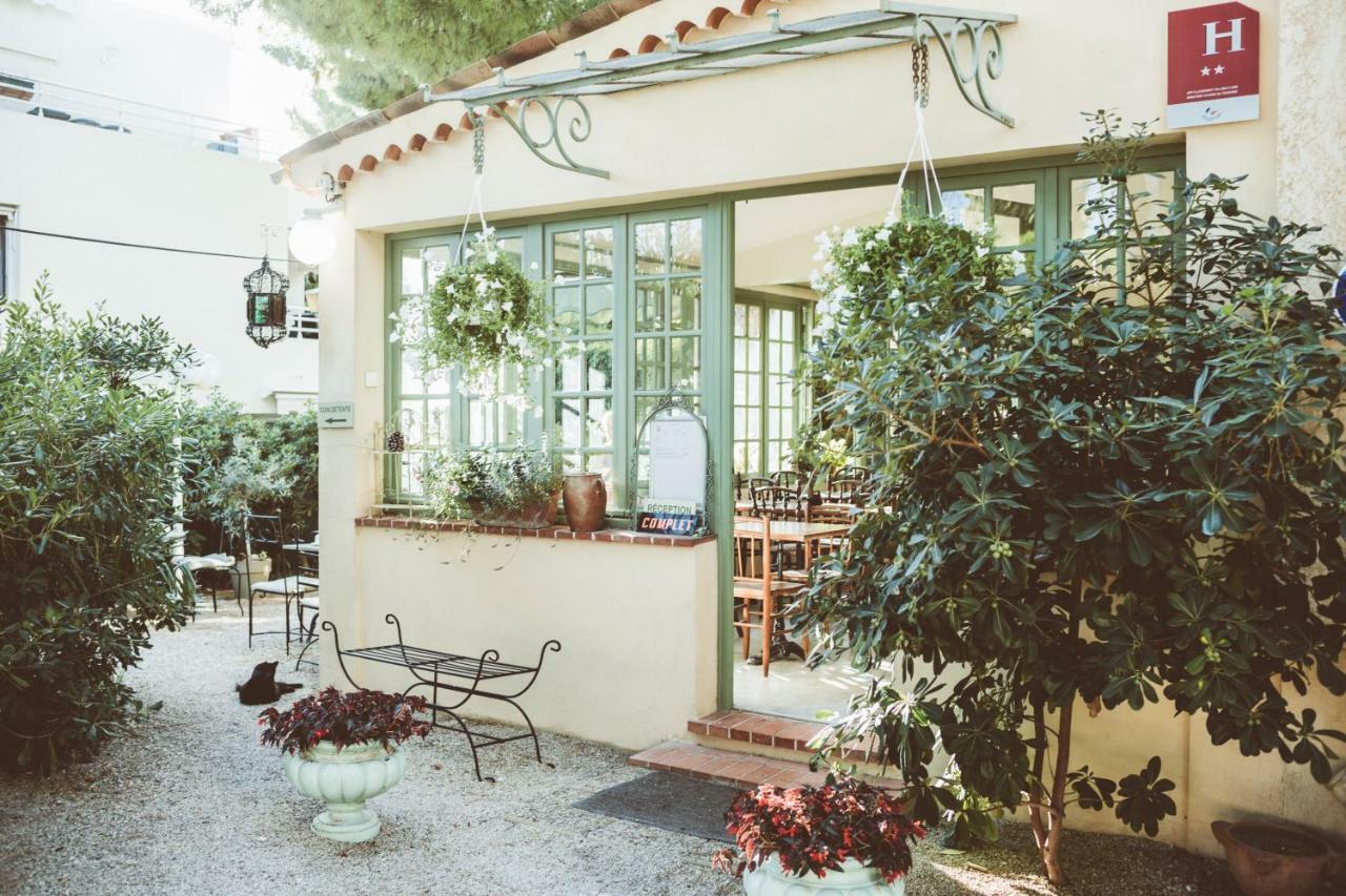 Le Ponteil Hotel 2*